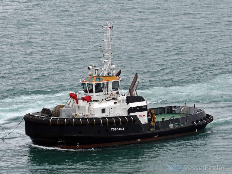 ship photo