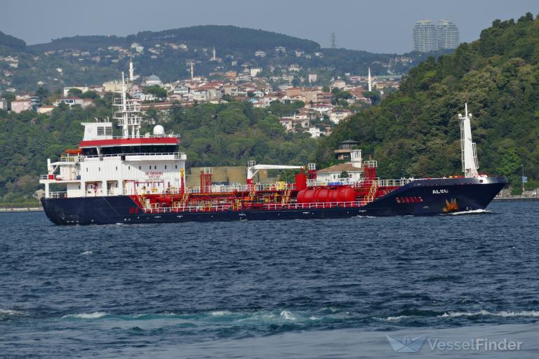 ship photo