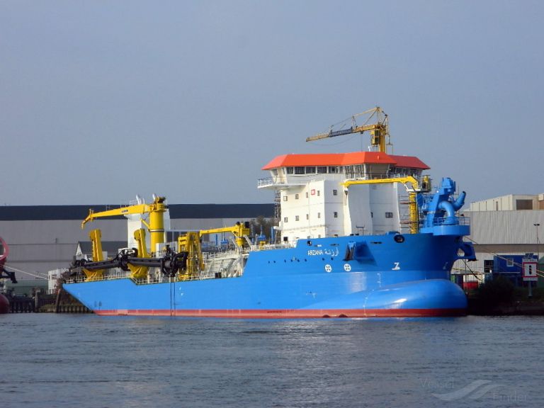 ship photo