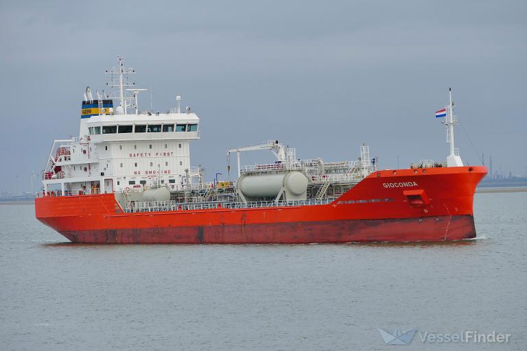 ship photo