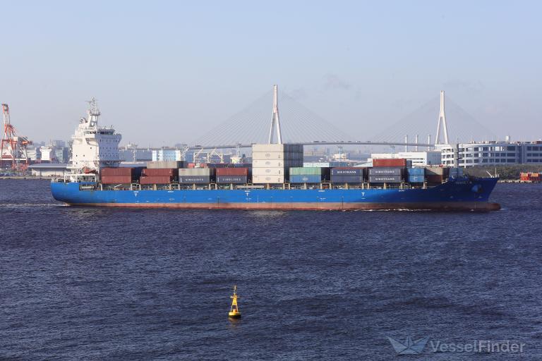 ship photo