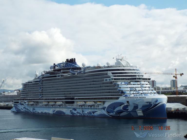 NORWEGIAN PRIMA