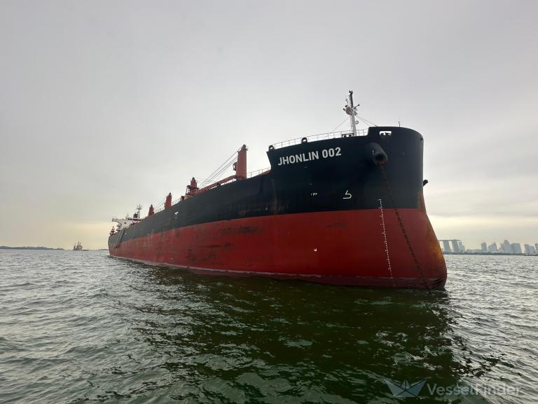 JHONLIN 002, Bulk Carrier - Details and current position