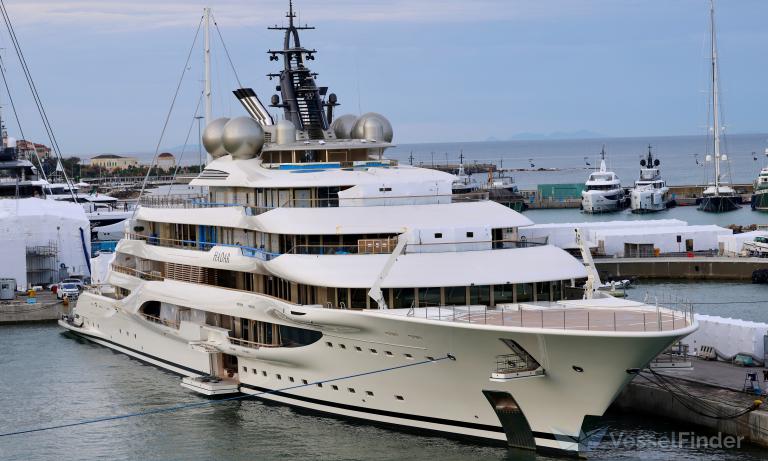 ship photo