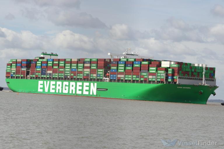 ship photo