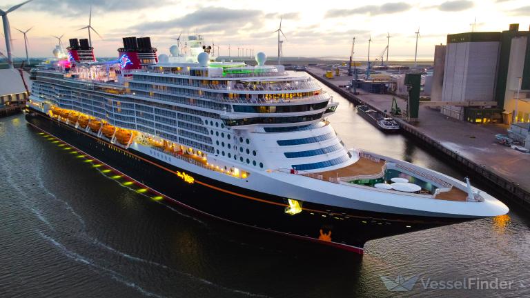 DISNEY WISH, Passenger (Cruise) Ship - Details and current position - IMO  9834739 - VesselFinder