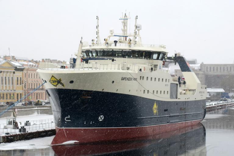 ship photo