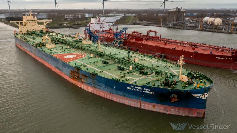 UNIVERSAL WINNER photo