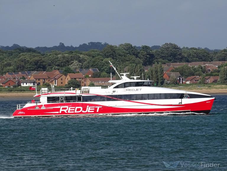RED JET 7