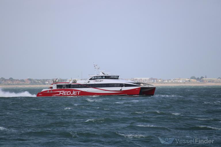 RED JET 7
