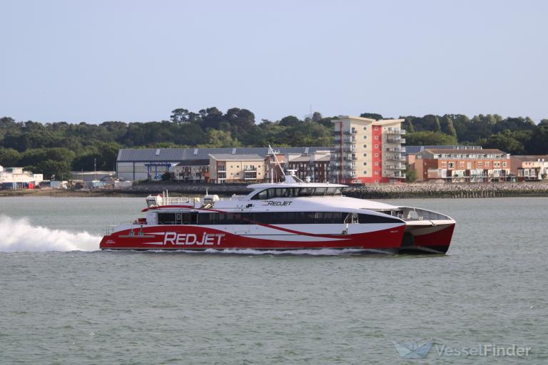 RED JET 7