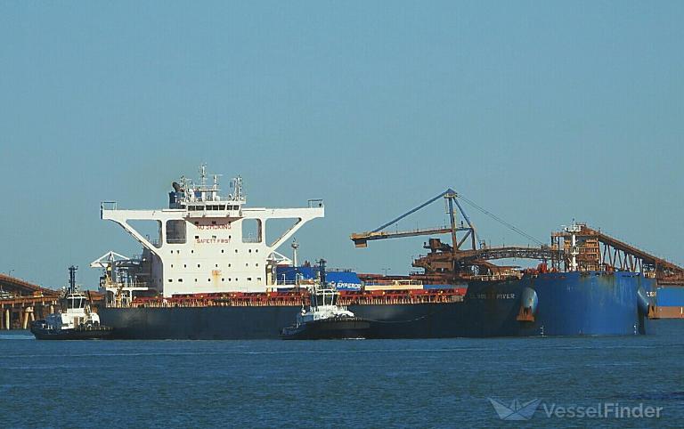 ship photo