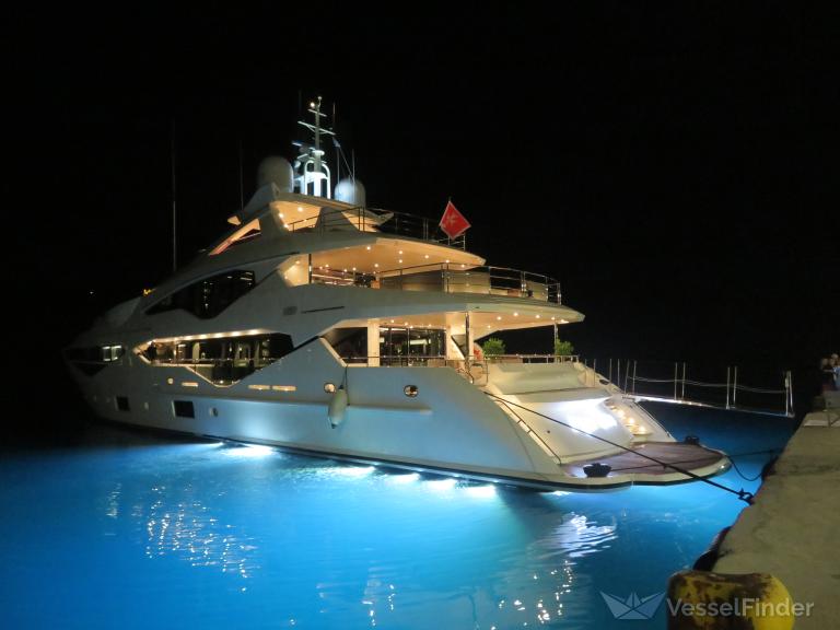 AQUA LIBRA photo