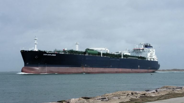 ship photo