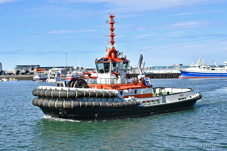 ship photo