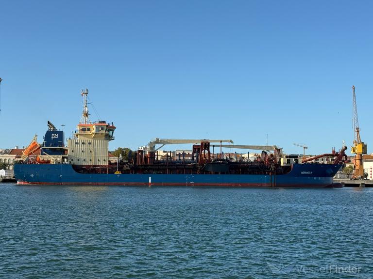 ship photo