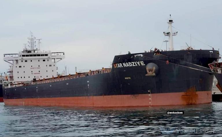 STAR NADZIYE photo