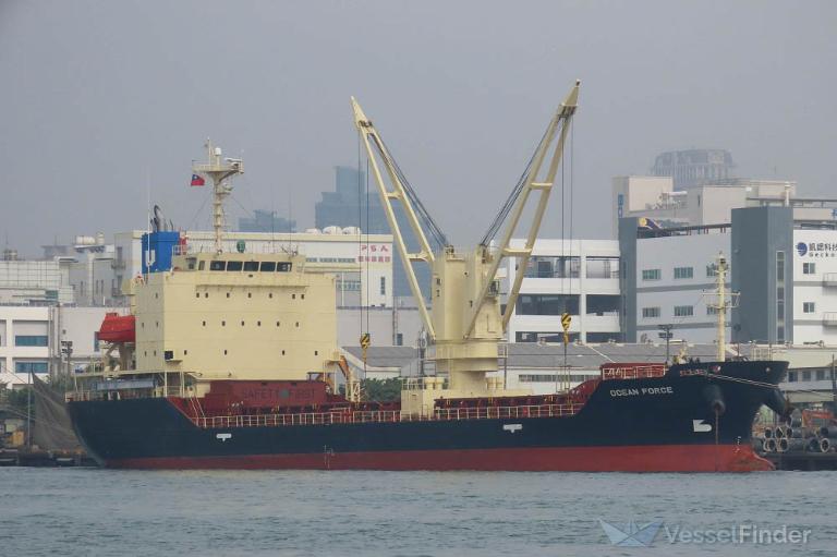 ship photo