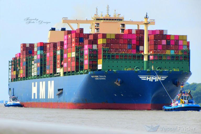 世界最大コンテナ貨物船 HMM GDANSK (TN19) HMM GDANSK (IMO 9863326), Container Ship | Position & specs