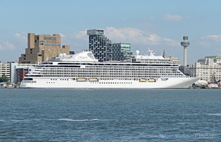 SEVEN SEAS GRANDEUR