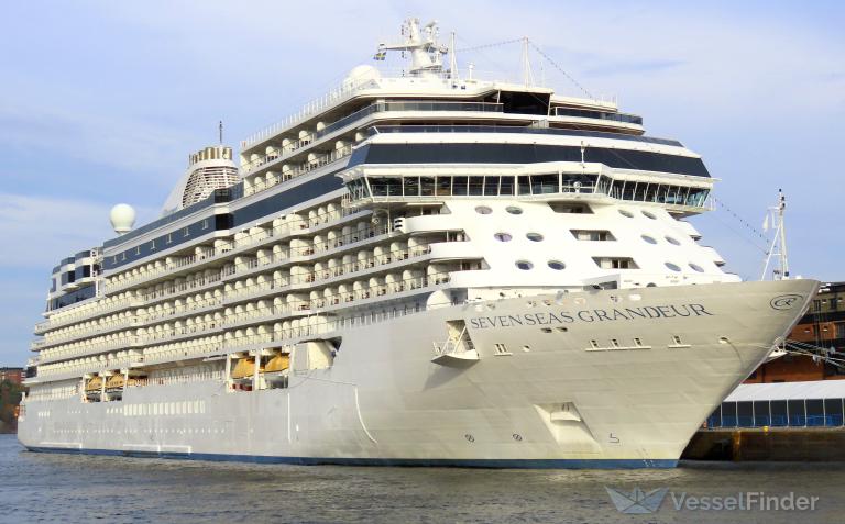 SEVEN SEAS GRANDEUR
