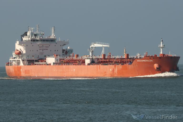 ship photo