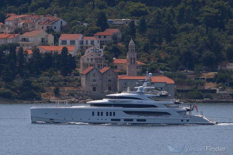 Φωτογραφία του πολυτελούς γιοτ CALEX (67μ)