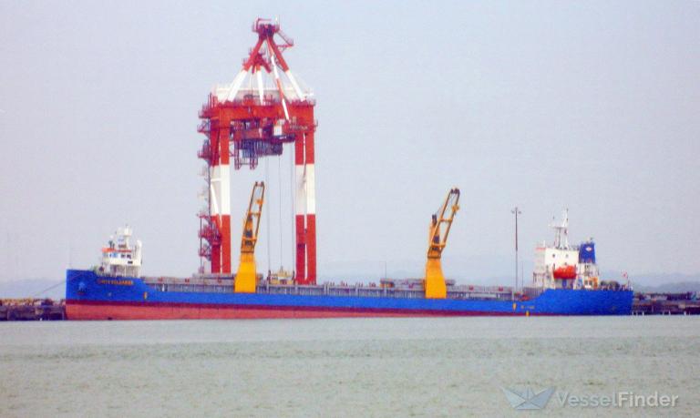 TANTO KELUARGA photo