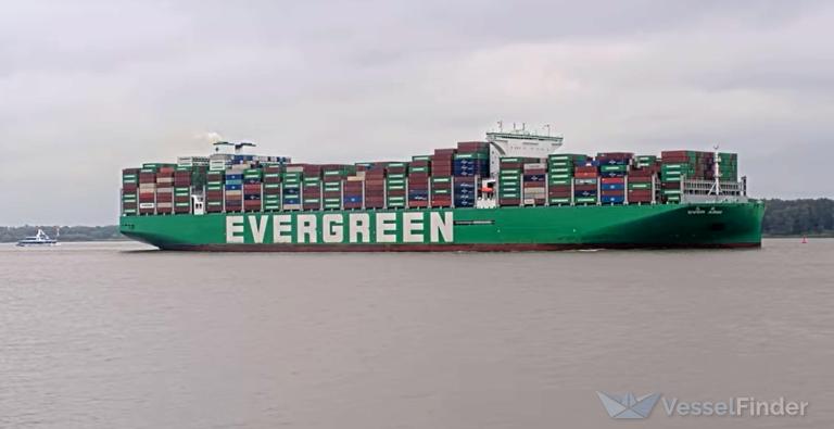 EVER ARM photo, Container Ship - Taken on Jun 12, 2026 - VesselFinder