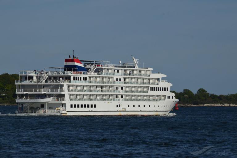 AMERICAN CONSTITUTION photo