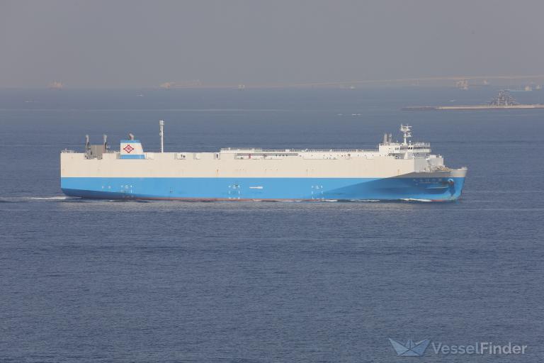ship photo