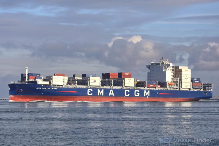CMA CGM DOLOMITES photo