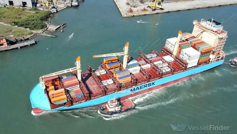 MAERSK GLACIER photo