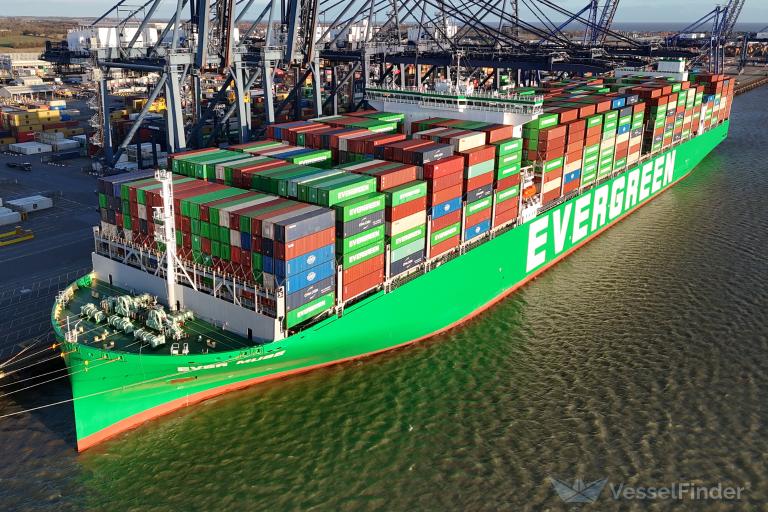 ship photo