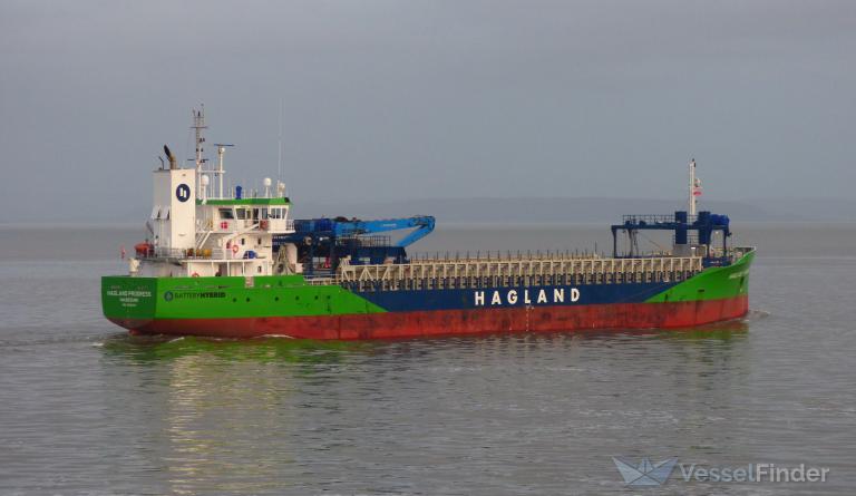 ship photo