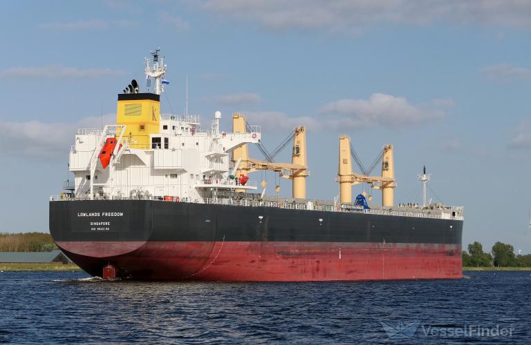 LOWLANDS FREEDOM photo