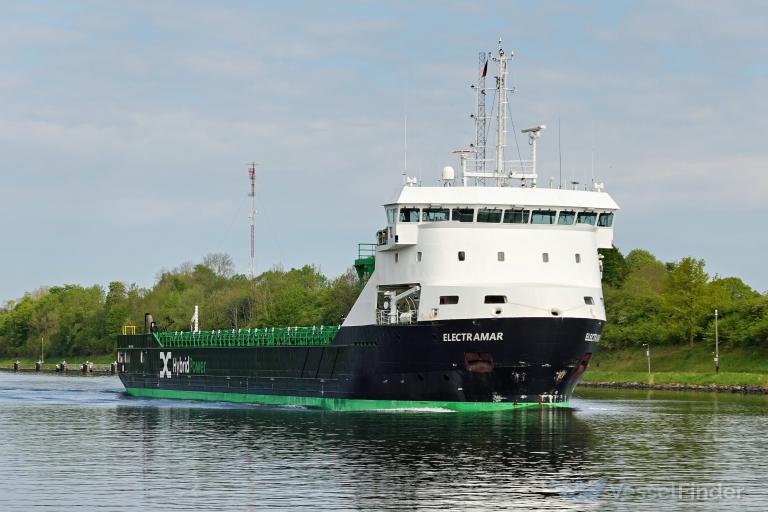 ship photo