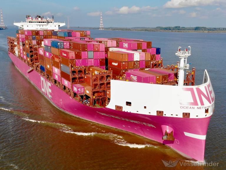 ship photo