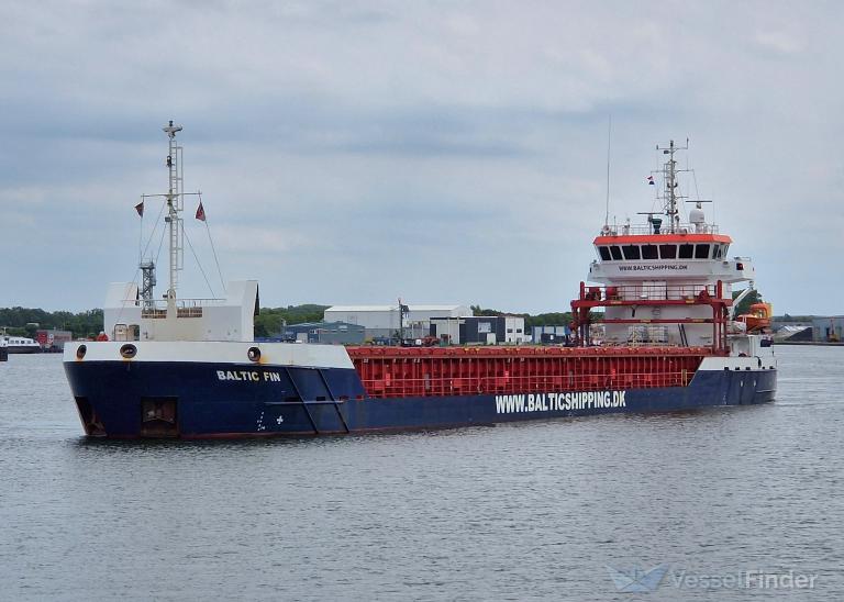 ship photo