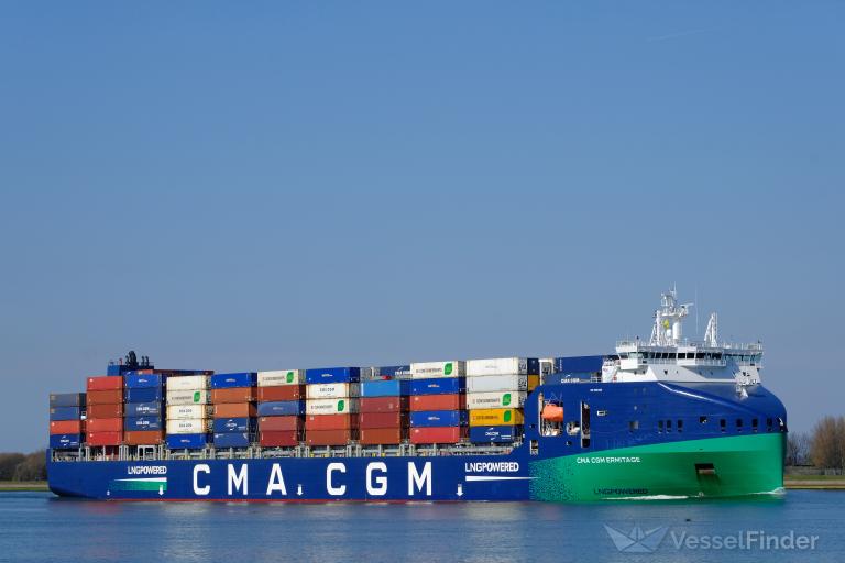 ship photo