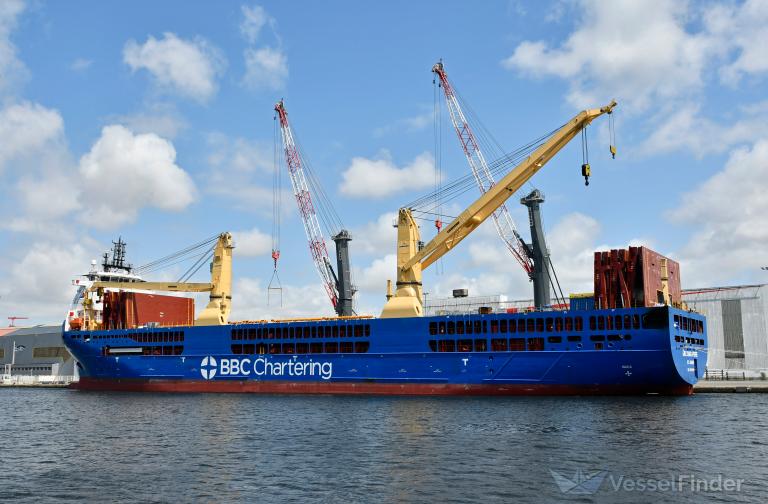 ship photo