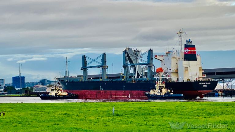 SQUAXIN ISLAND photo