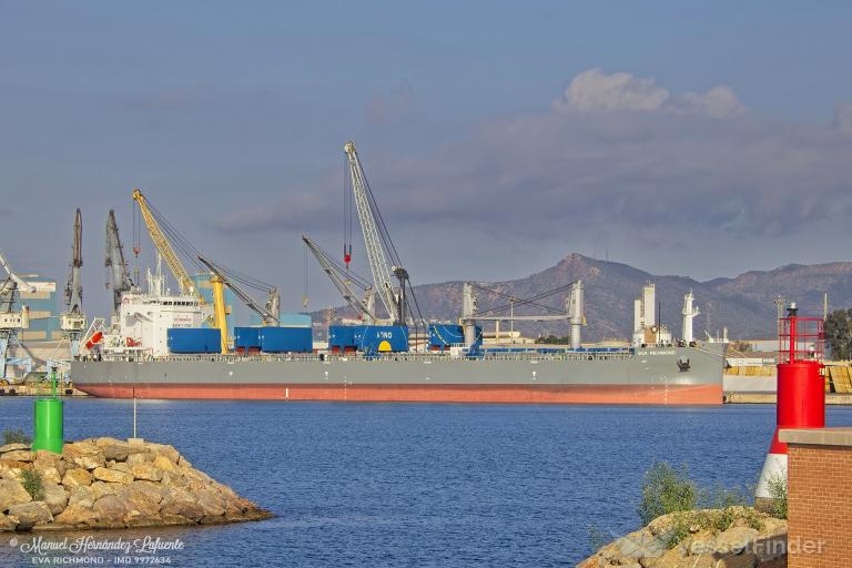 EVA RICHMOND, Bulk Carrier - Details and current position - IMO 9972634 ...