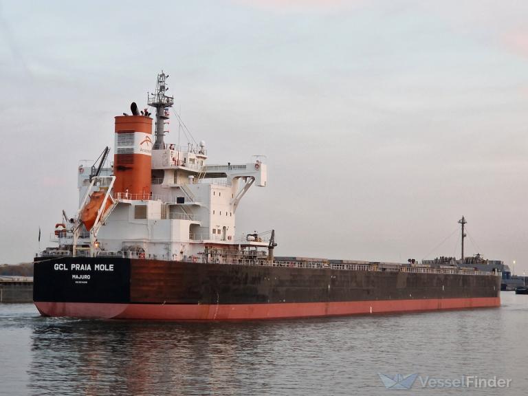 GCL PRAIA MOLE photo