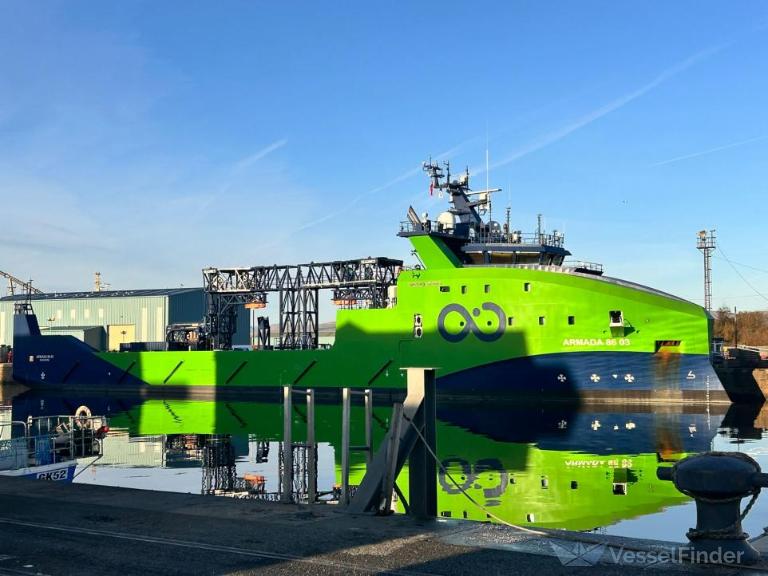 ARMADA 86 03 photo
