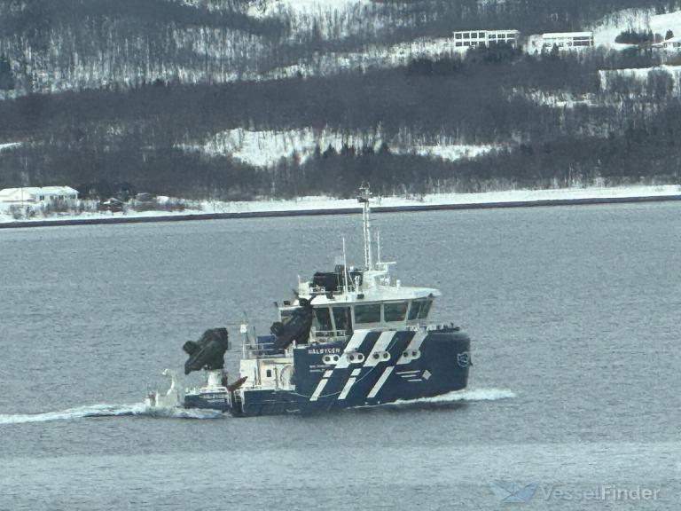 ship photo