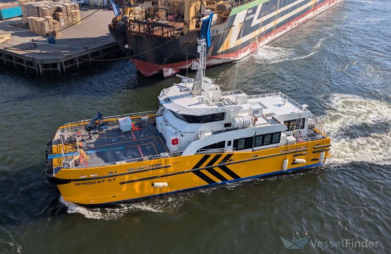 WINDCAT 57 photo