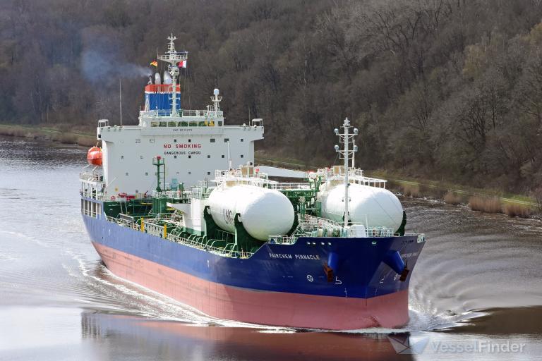 ship photo