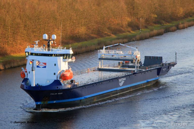 ship photo