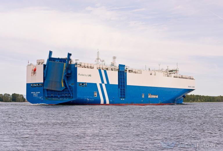 ship photo